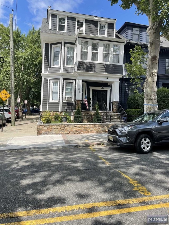 56 Highwood Terrace unit 2, Weehawken, NJ 07086 - photo 1