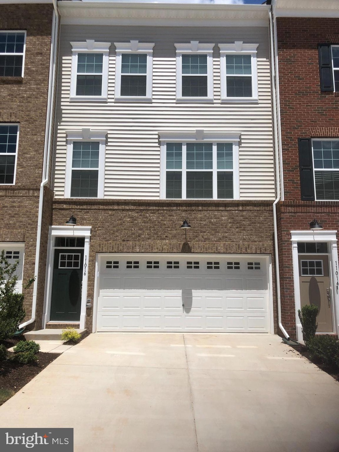 11016 Blackburn Cove Ln, Manassas, VA 20109 - photo 1