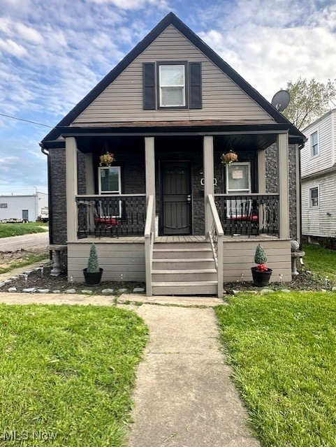 216 E 33rd St, Lorain, OH 44055 - photo 1