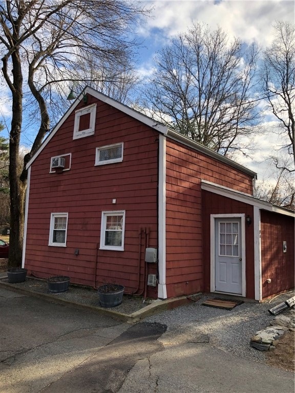 19 W Wrentham Rd unit B, Cumberland, RI 02864 - photo 1