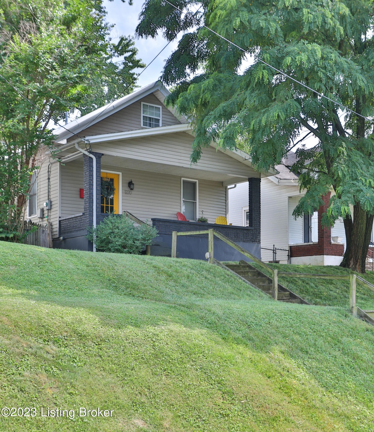 1220 Crown Ave, Louisville, KY 40204 - photo 1