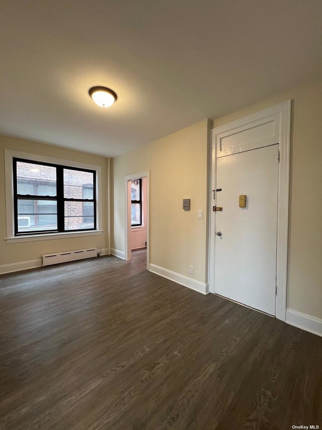42-16 165th St unit 2R, Flushing, NY 11358 - photo 1