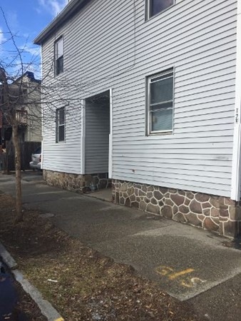 126 William St unit 3, Springfield, MA 01105 - photo 1