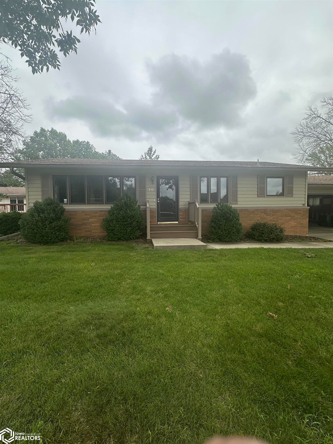 Pending $139,900 • Co-Listing Agent