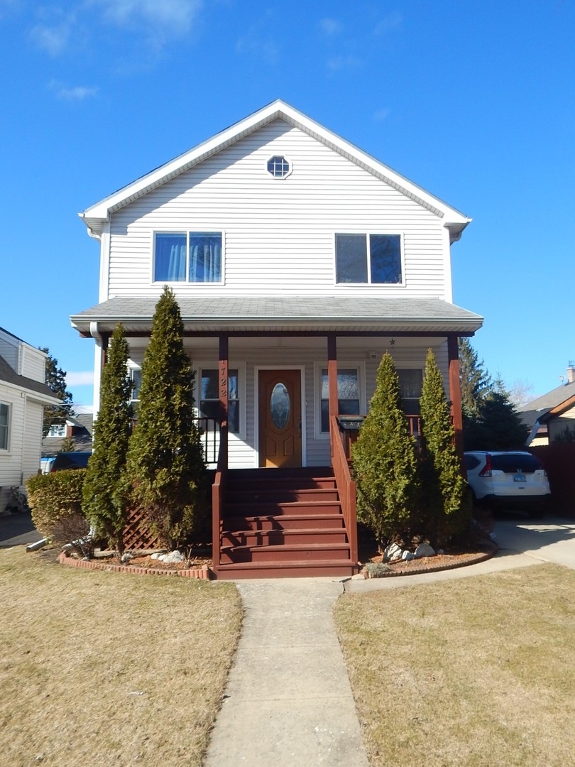 1722 E Algonquin Rd, Des Plaines, IL 60016 - photo 1