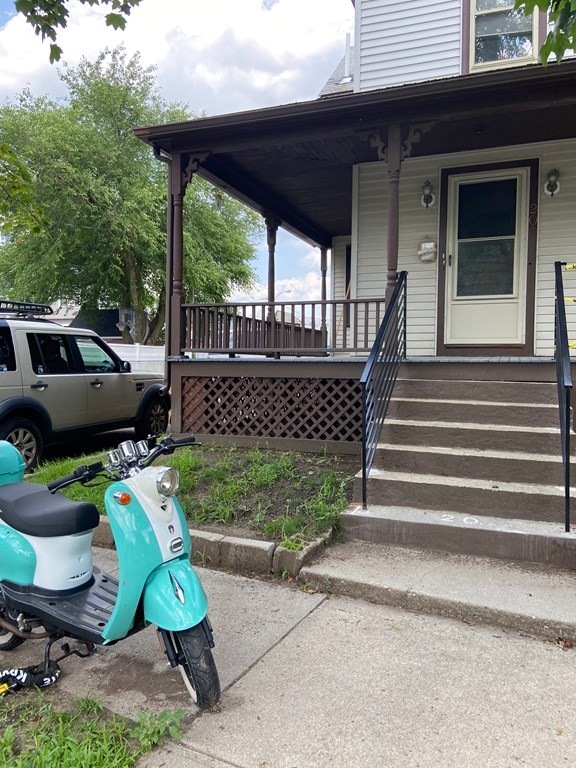 20 Lake St unit 2, Wakefield, MA 01880 - photo 1