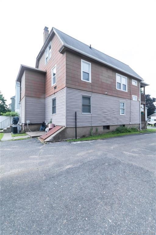 21 Ward St, Bristol, CT 06010 - photo 1