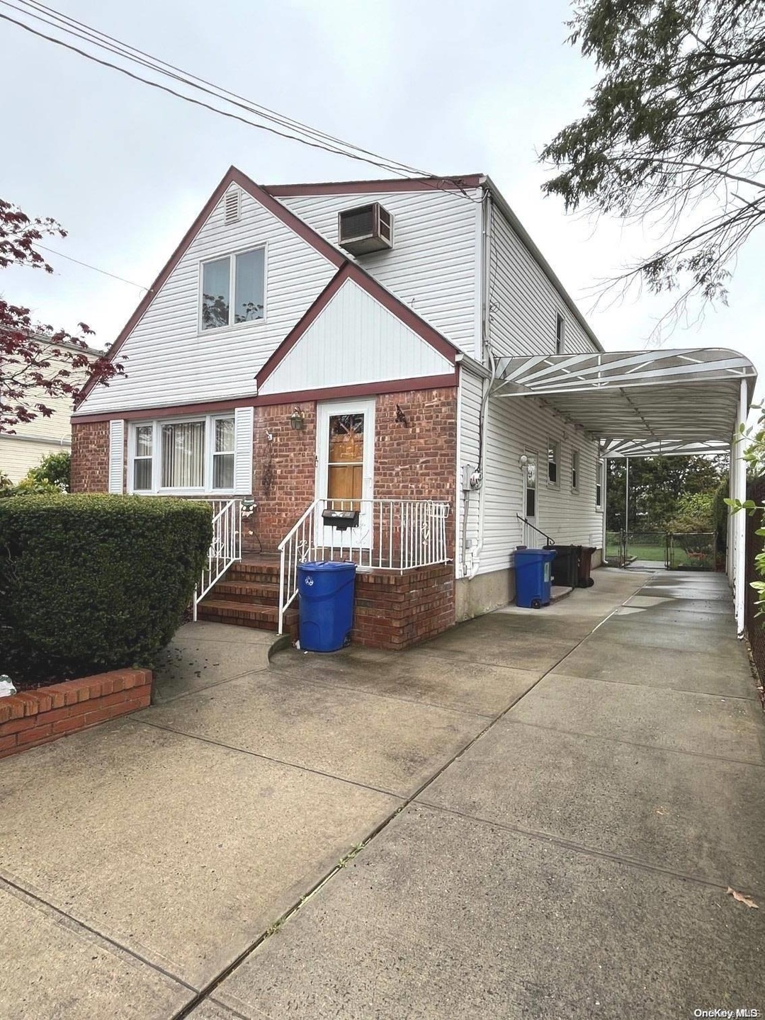 135-12 63rd Ave, Flushing, NY 11367 - photo 1