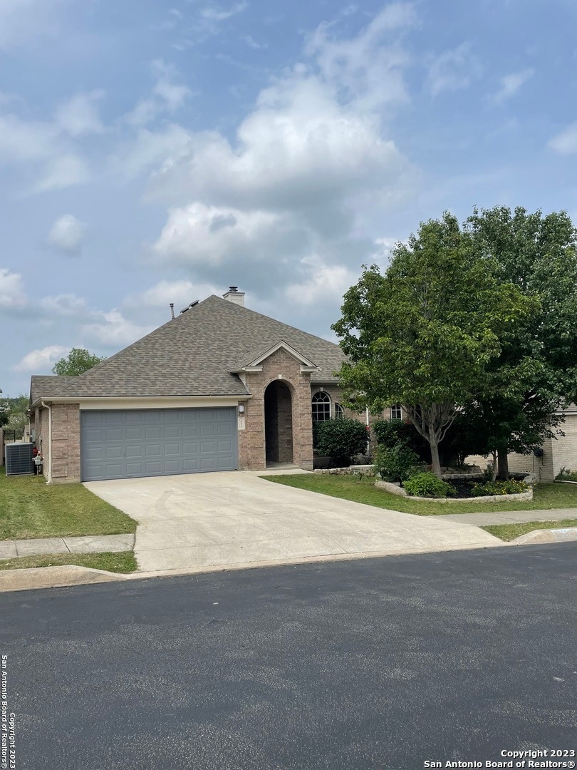 10637 Black Horse, Helotes, TX 78023 - photo 1