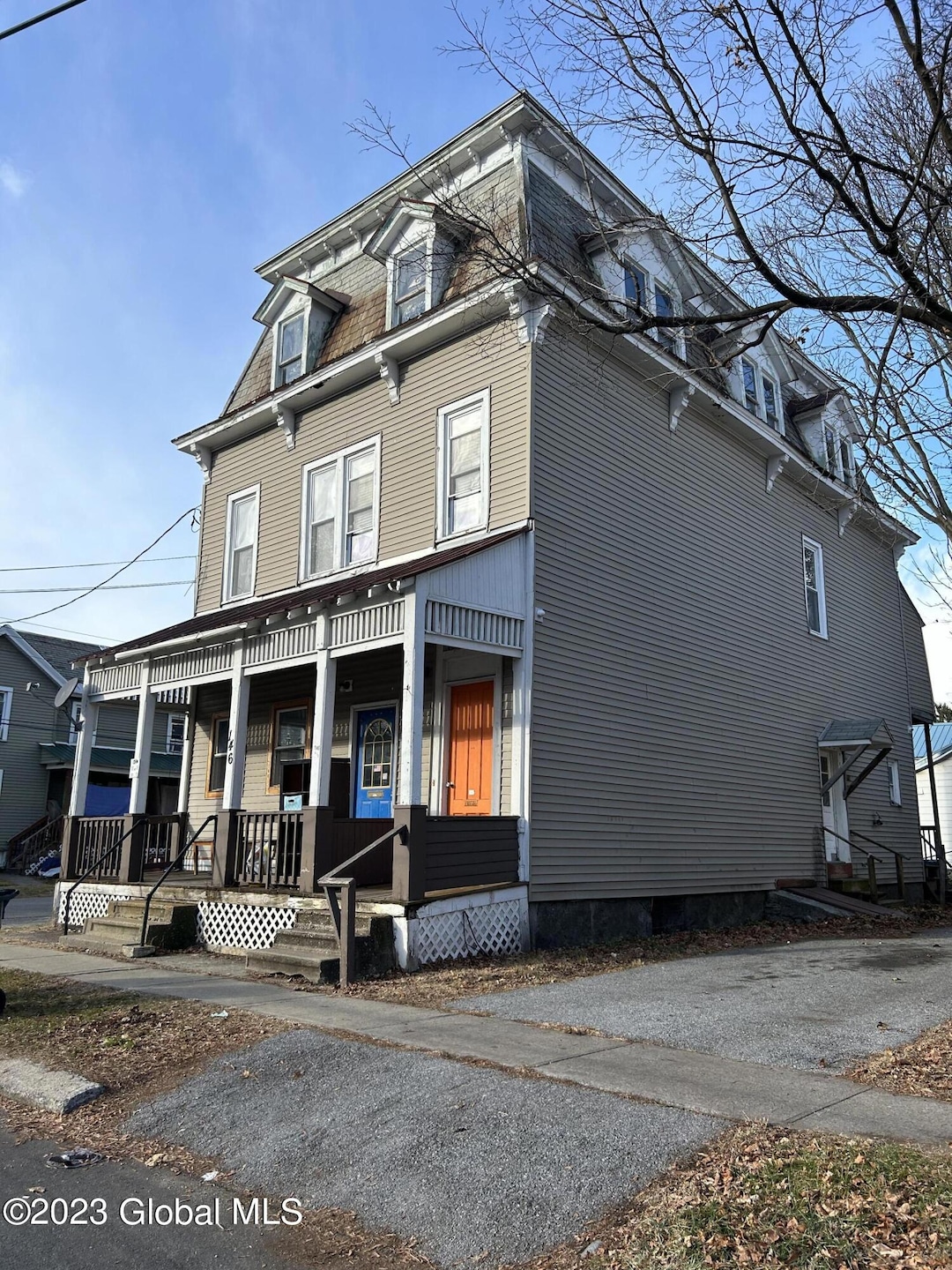 146 Maple St, Glens Falls, NY 12801 - photo 1