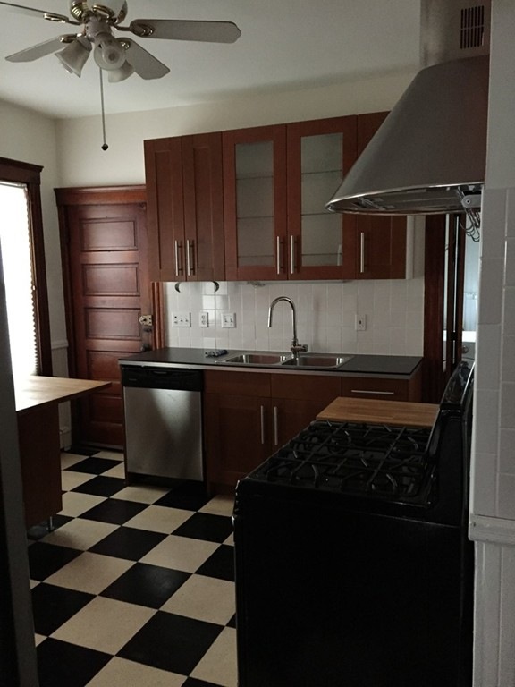 126 Kinnaird St unit 1, Cambridge, MA 02139 - photo 1