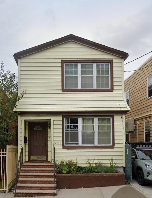 Pending $1,040,000 • Co-Listing Agent