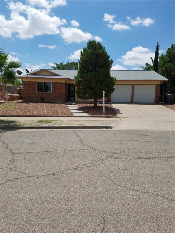 10216 Suez Dr, El Paso, TX 79925 - photo 1