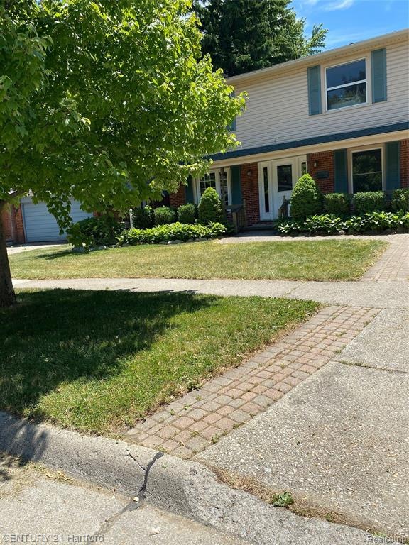628 Shenandoah Dr, Clawson, MI 48017 - photo 1