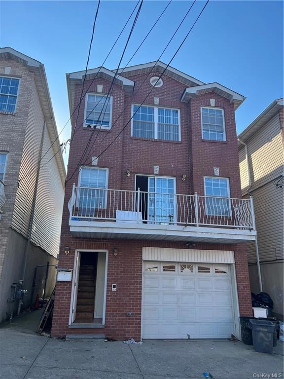 129 Oxford Ave, Jersey City, NJ 07304 - photo 1