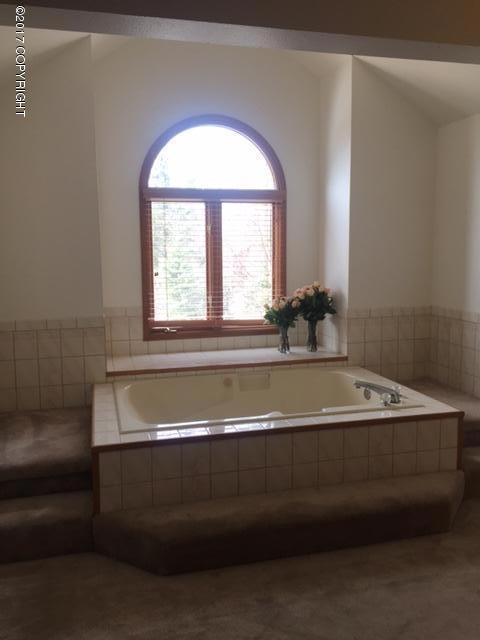 16045 Terracewood Ln, Anchorage, AK 99516 - photo 1