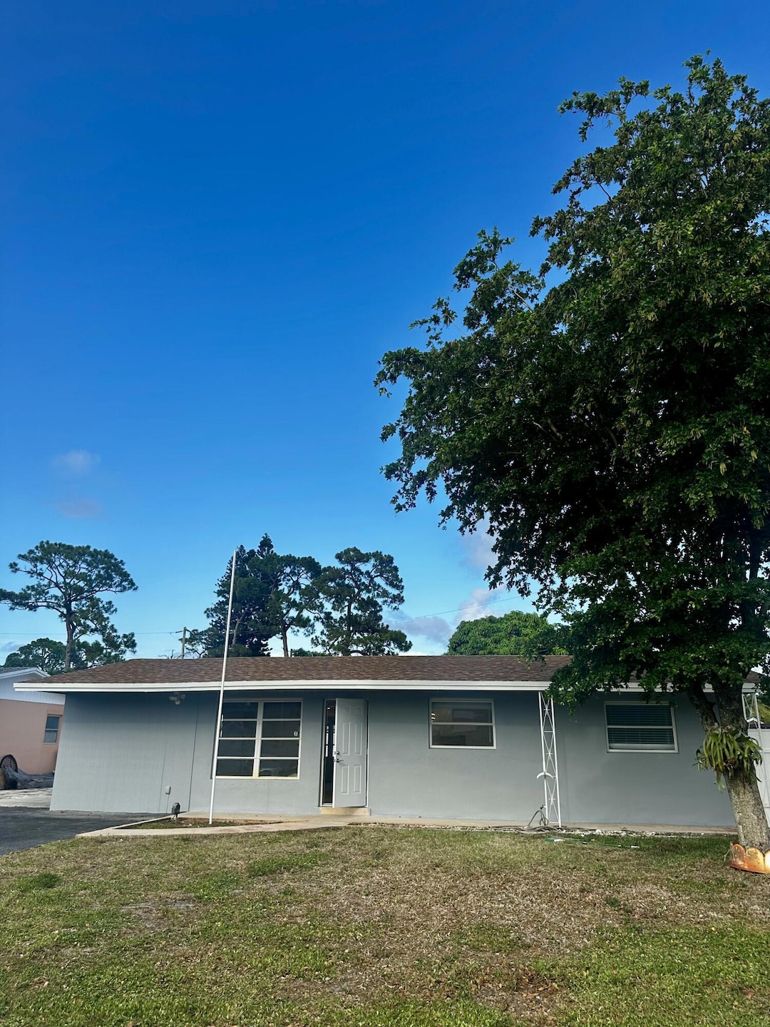 790 Sarazen Dr, West Palm Beach, FL 33413 - photo 1