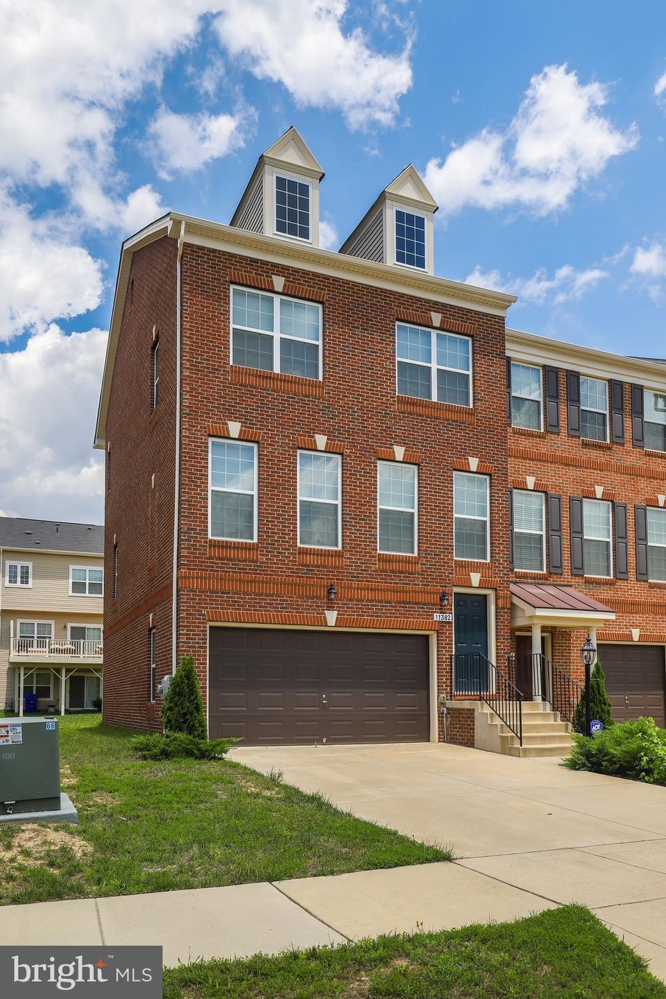 11382 Sandhurst Place, White Plains, MD 20695 - photo 1