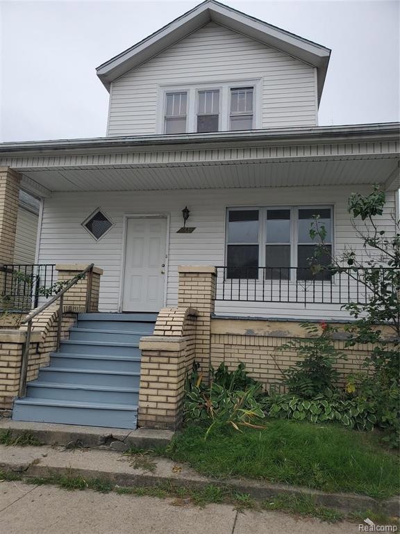 3840 Fredro St, HamtraMcK, MI 48212 - photo 1