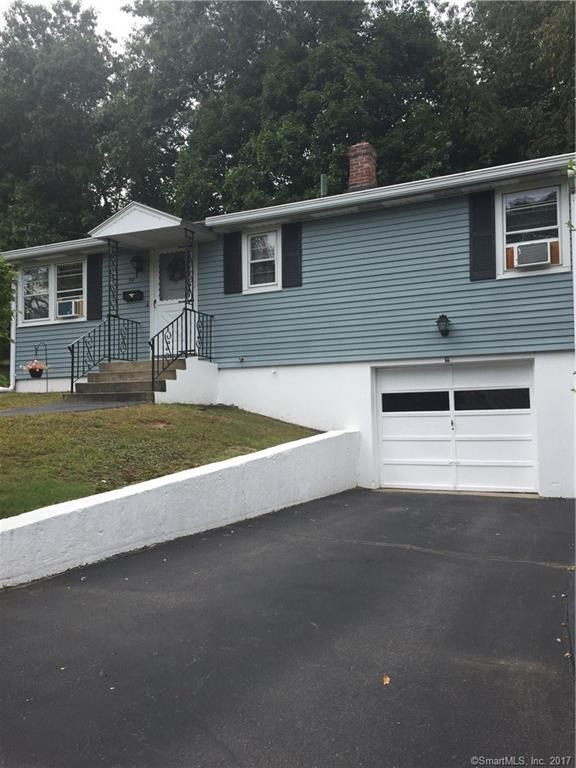 34 Longmeadow Dr, Waterbury, CT 06706 - photo 1