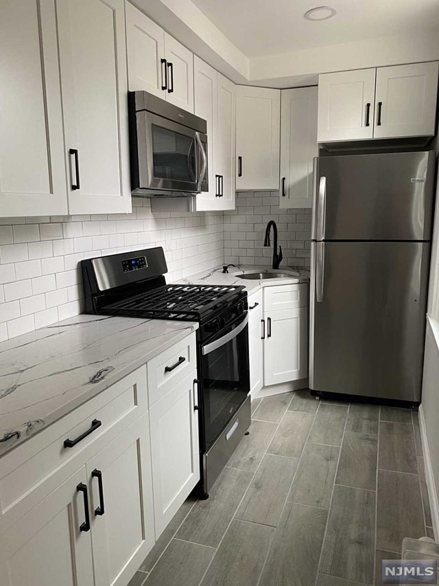 25 George St, Paterson, NJ 07503 - photo 1