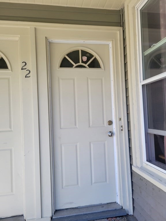 22 Basset St unit 3, Lynn, MA 01902 - photo 1