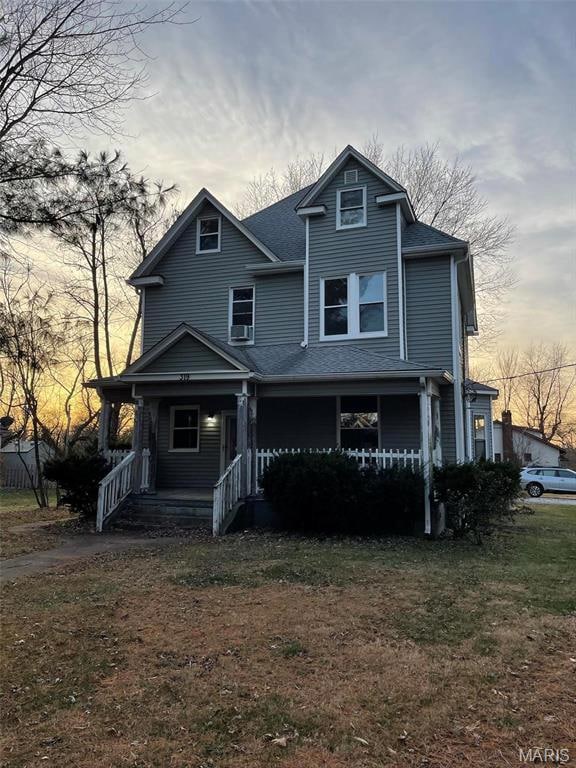 319 N Hesperia St unit B, Collinsville, IL 62234 - photo 1