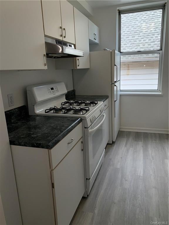 40 Fairview Ave unit 9, Tuckahoe, NY 10707 - photo 1