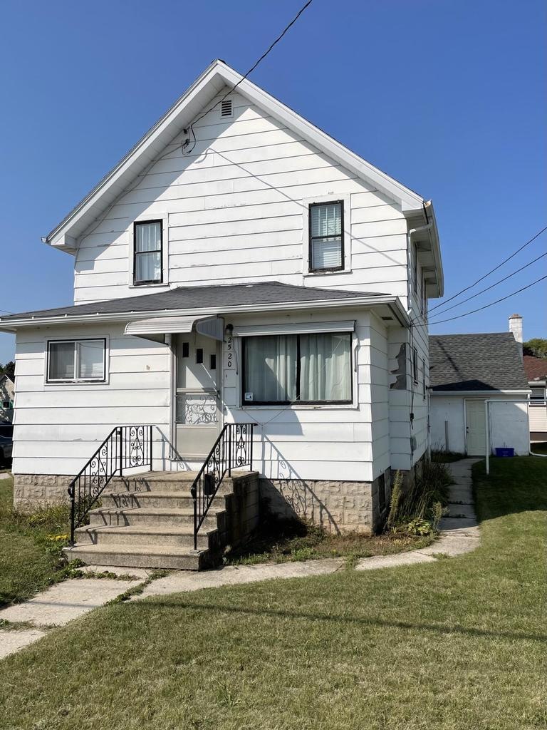 Front of House 12th ST