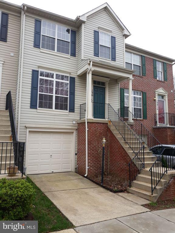 13012 Shamrock Glen Dr, Germantown, MD 20874 - photo 1