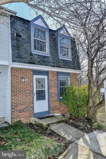 8441 Lazy Creek Ct, Springfield, VA 22153 - photo 1