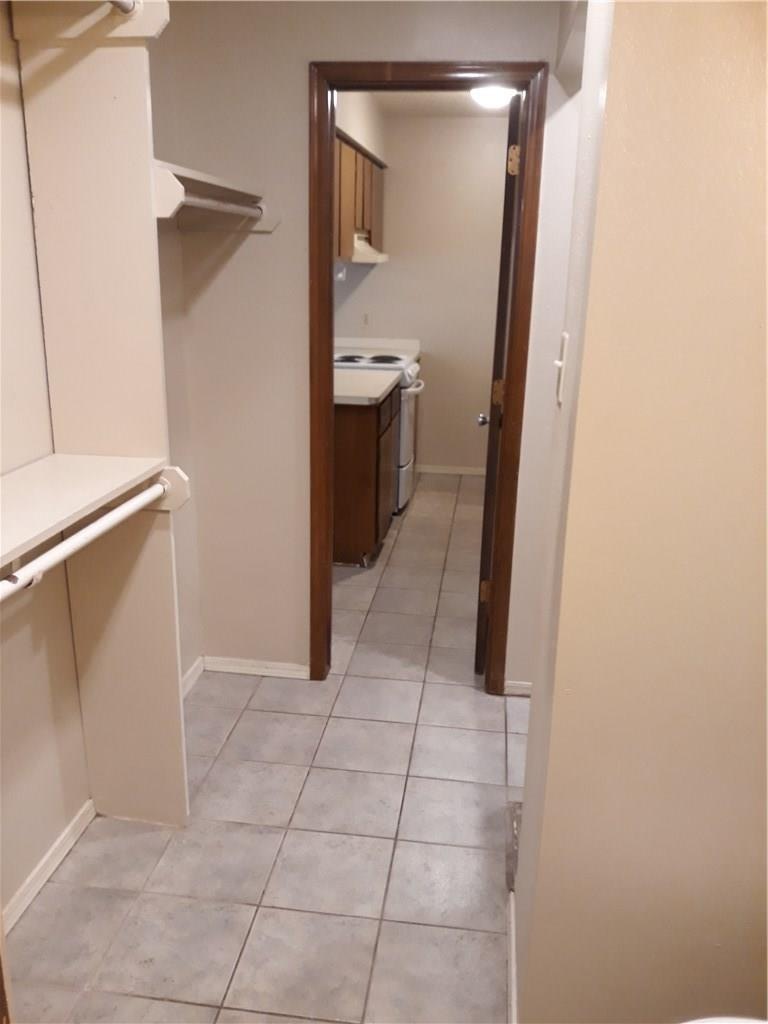 201 S Baggett St unit 6, Prairie Grove, AR 72753 - photo 1