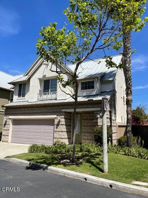 Sold $655,000 • Co-Listing Agent