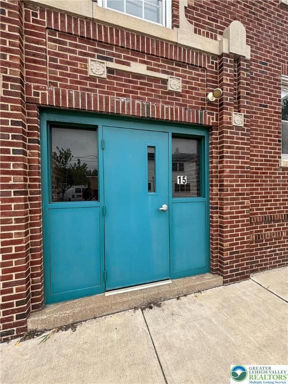 9 W Water St unit 9-1, Hellertown, PA 18055 - photo 1