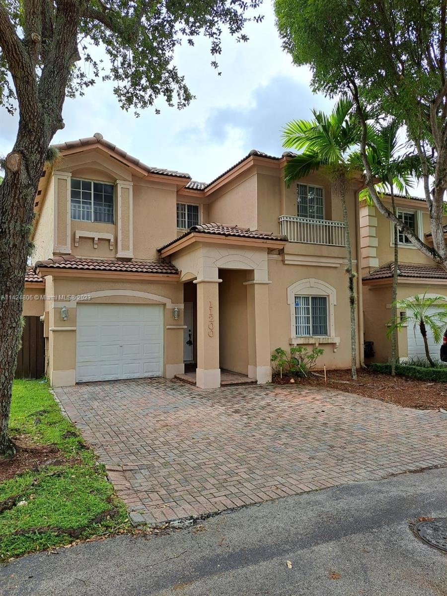 11200 NW 73rd St, Doral, FL 33178 - photo 1