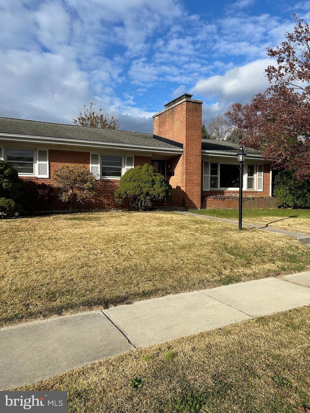 571 Beech Ave, Hershey, PA 17033 - photo 1