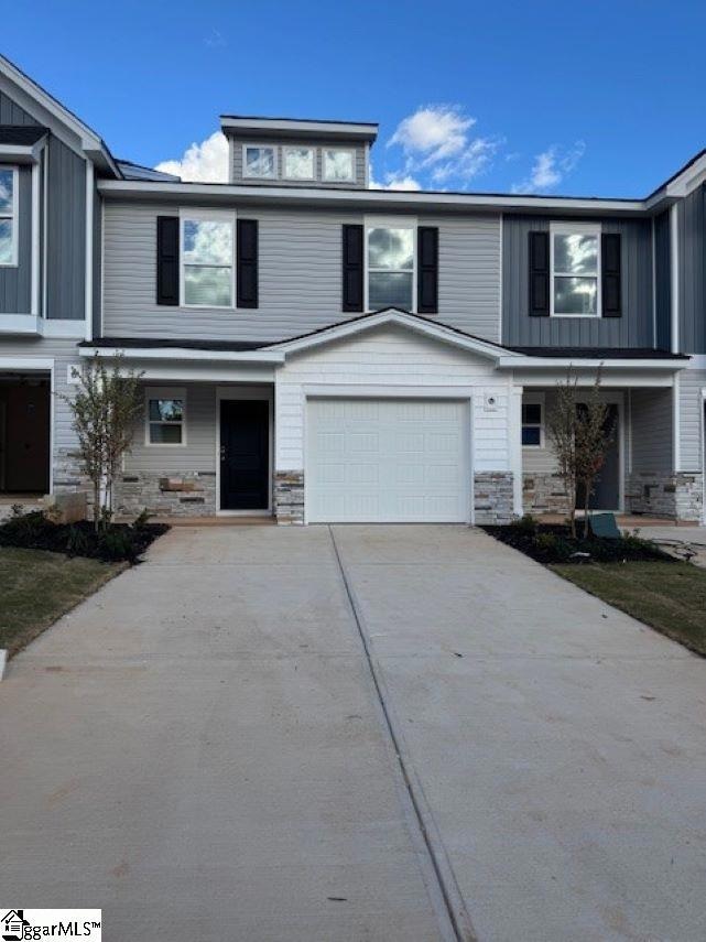 210 Stonyway Ln, Easley, SC 29640 - photo 1