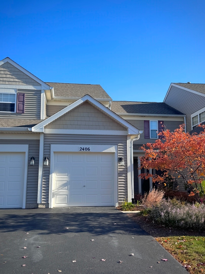 2406 Sheehan Dr, Naperville, IL 60564 - photo 1