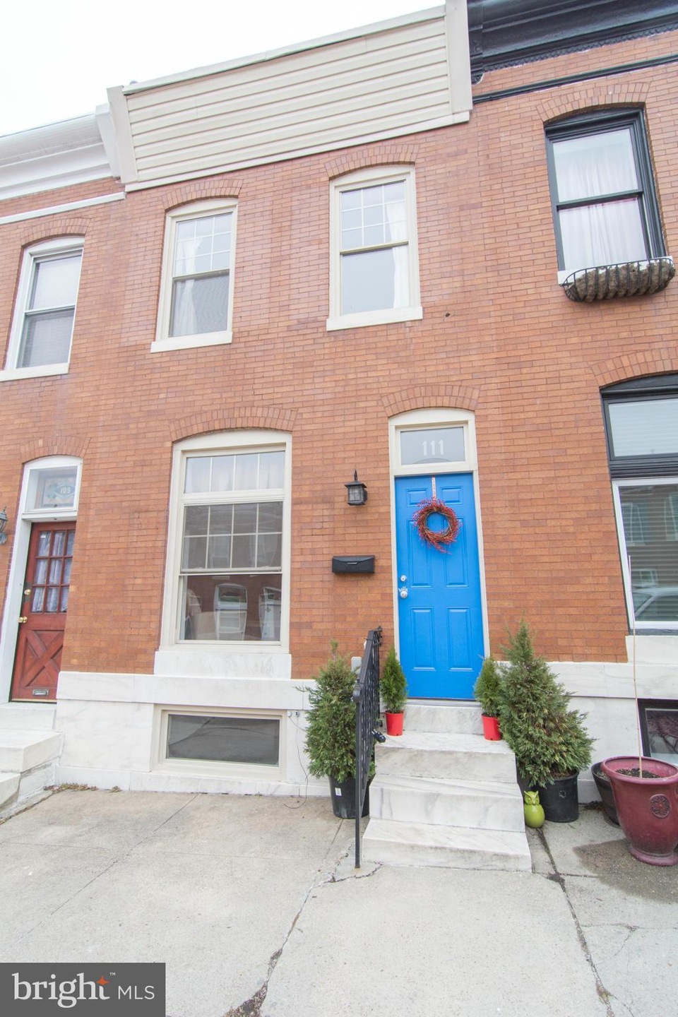 111 Rochester Place, Baltimore, MD 21224 - photo 1