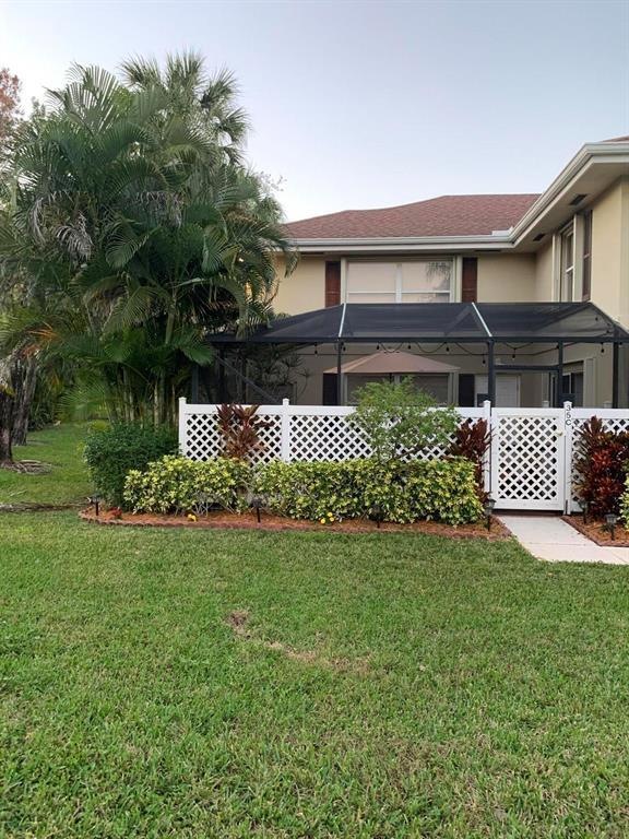 35 Danbury Ct unit C, Royal Palm Beach, FL 33411 - photo 1