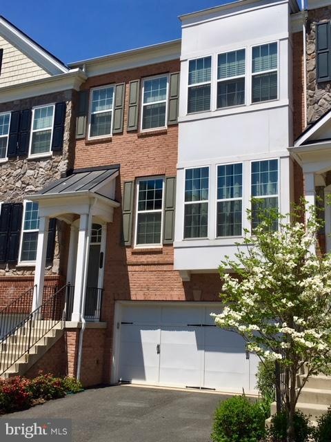 42760 Keiller Terrace, Ashburn, VA 20147 - photo 1