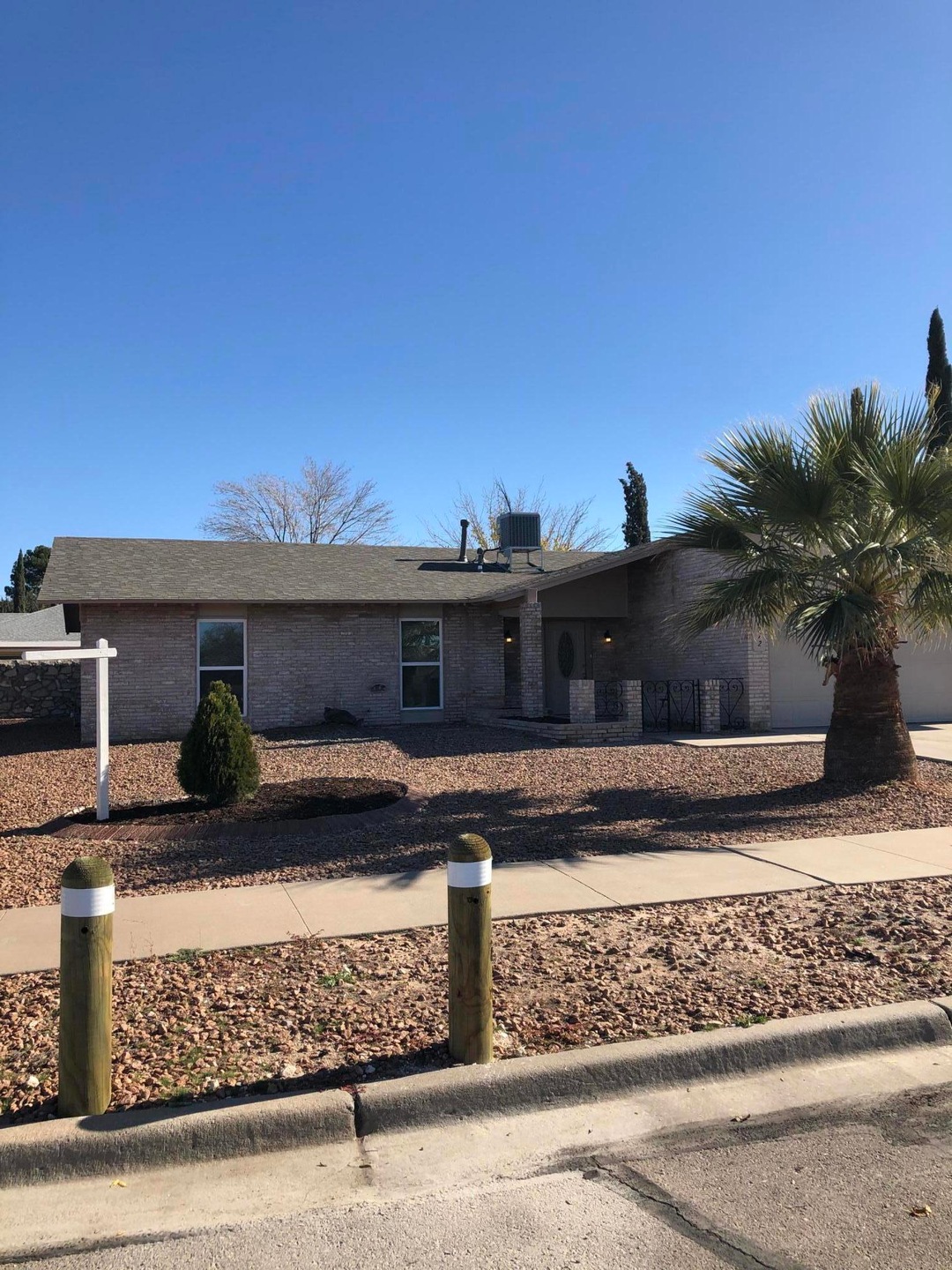 1912 Anise Dr, El Paso, TX 79935 - photo 1