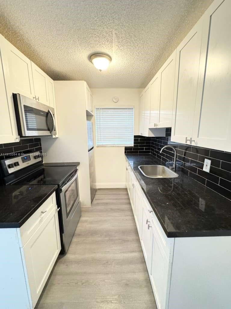 For Rent $1,950/month • Co-Listing Agent