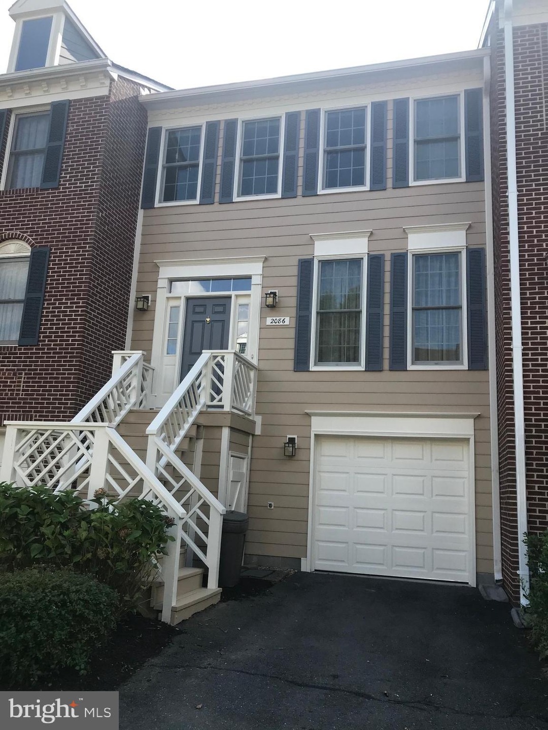 2086 Gillen Ln, Falls Church, VA 22043 - photo 1