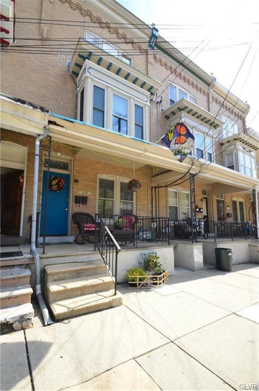 1030 Spring Garden St unit 1, Allentown, PA 18102 - photo 1