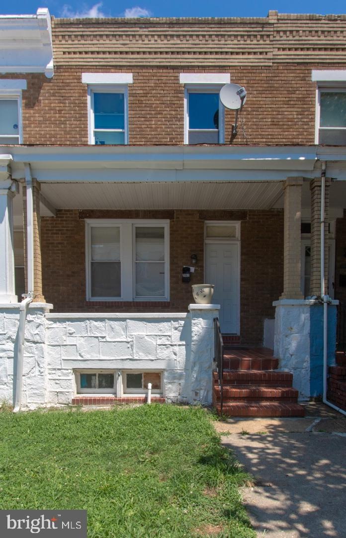 2862 Pelham Ave, Baltimore, MD 21213 - photo 1