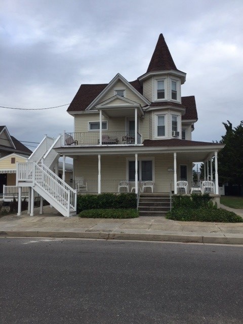 115 E Morning Glory Rd, Wildwood Crest, NJ 08260 - photo 1