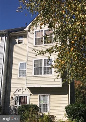 7172 Mahogany Dr, Hyattsville, MD 20785 - photo 1