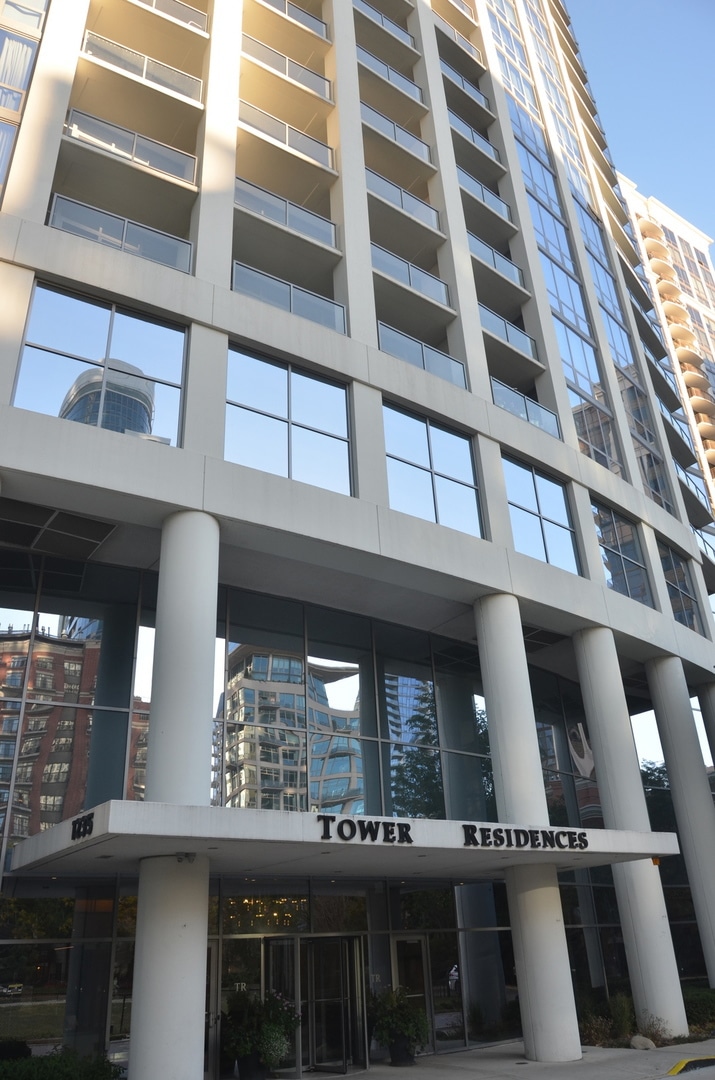 For Rent $2,600/month • Co-Listing Agent