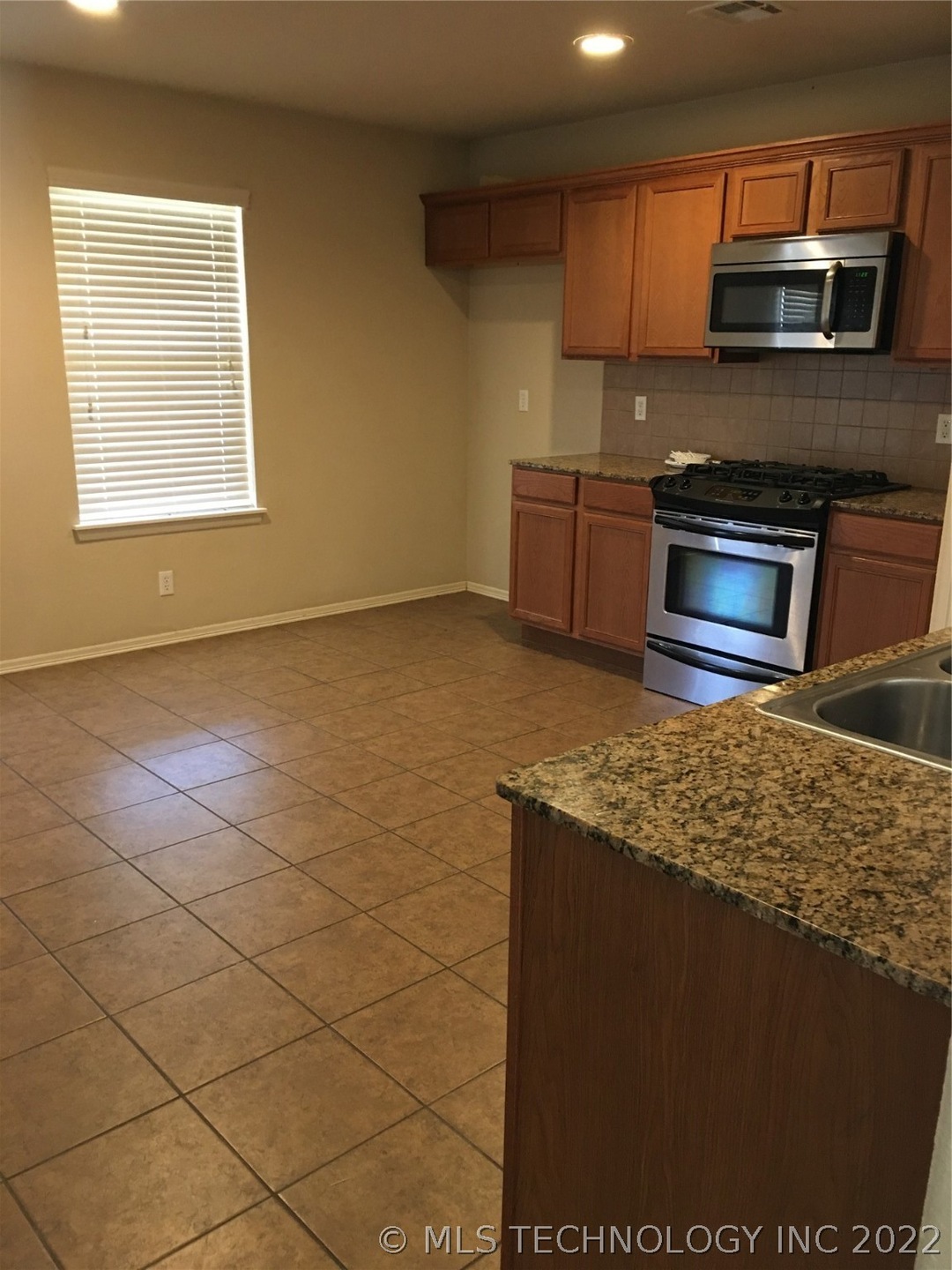 2709 N 20th St, Broken Arrow, OK 74012 - photo 1